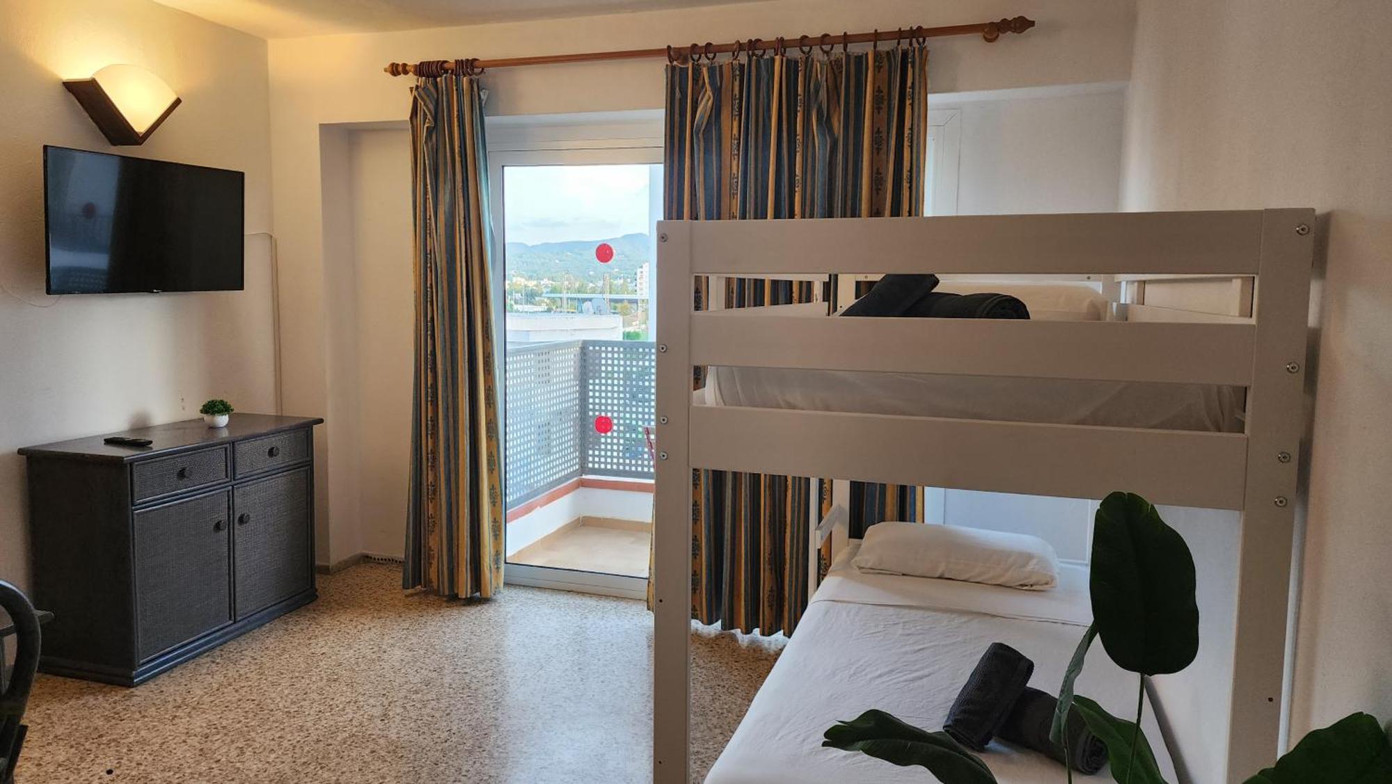 Le Mirage Ibiza Apartman San Antonio  Szoba fotó